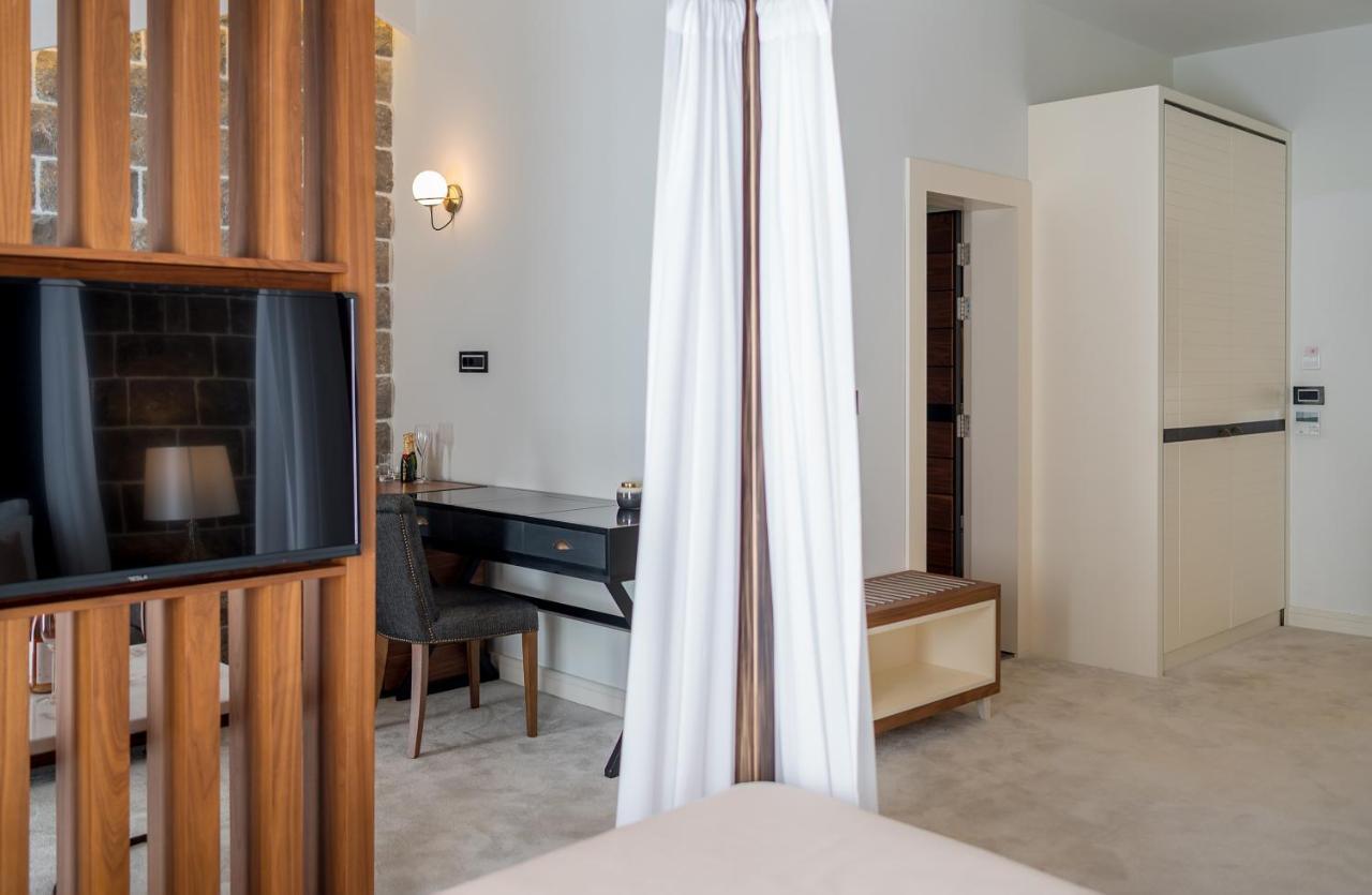 Hotel Palazzo Del Mare - Essenza Kotor Bagian luar foto